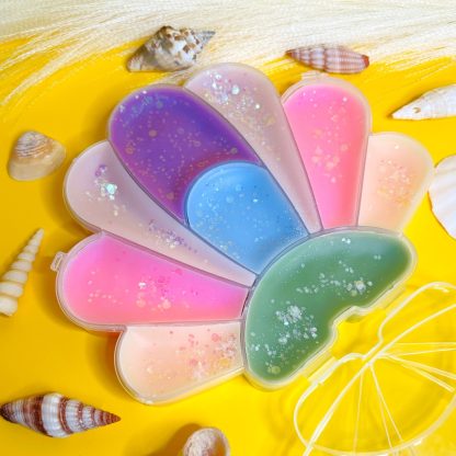 Shell Shaped Wax Melt Clamshell: Seaside Serenity Collection