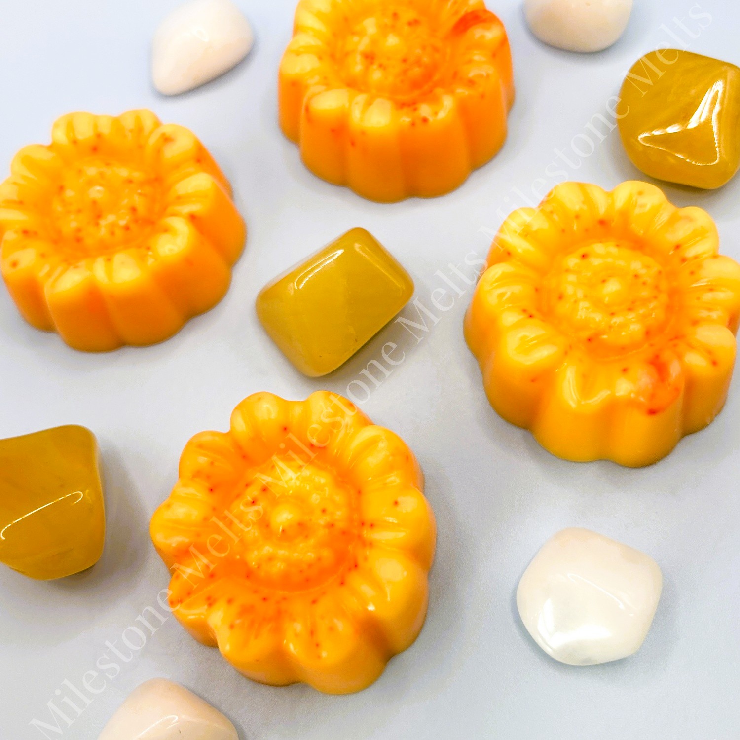 July's Monthly Melts Box – Soothe and Restore 4 Orange Flower Infusion Wax Melts