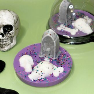Glow in the Dark Dead Pretty Graveyard Wax Melt