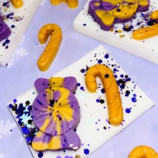 The Kingdom of the Sweets Wax Melt scented in Enchanted Cranberry