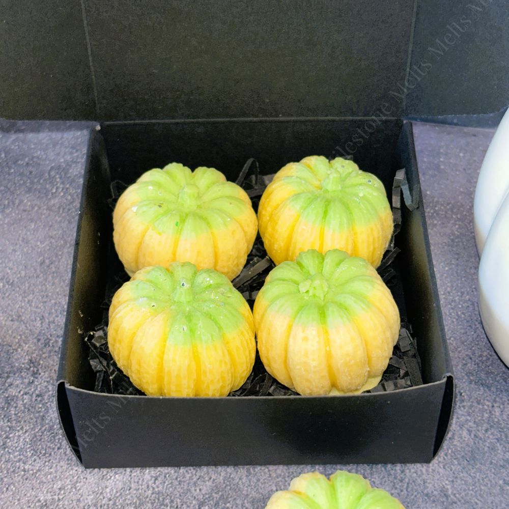 Banana Bon Bon Wax Melt Pumpkins (LIMITED SCENT) 2 Banana Bon Bon Wax Melt Pumpkins (LIMITED SCENT) - Image 2