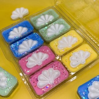 Paradise Petals Laundry Wax Melt Clamshell