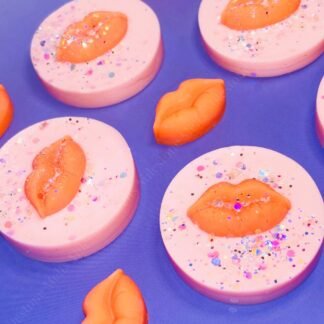 Hello Happiness Lips Wax Melt